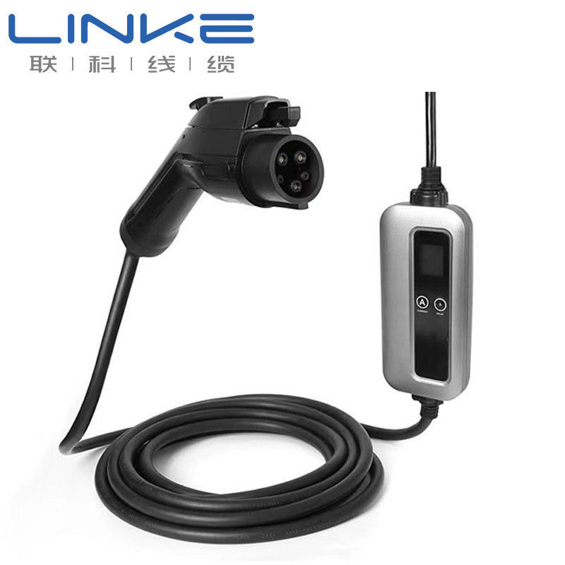 كابل شاحن سيارة كهربائية بتصنيف تيار 32 أمبير ودرجة حماية IP65 وغلاف سيليكون للمركبات الكهربائية