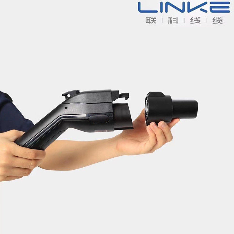 كابل شاحن سيارة كهربائية بتصنيف تيار 32 أمبير ودرجة حماية IP65 وغلاف سيليكون للمركبات الكهربائية