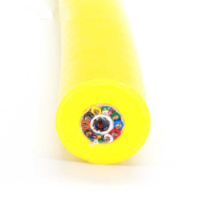 كابل أسفل البحر خفيف الوزن مع قلب نحاسي وغلاف رغوة PUR